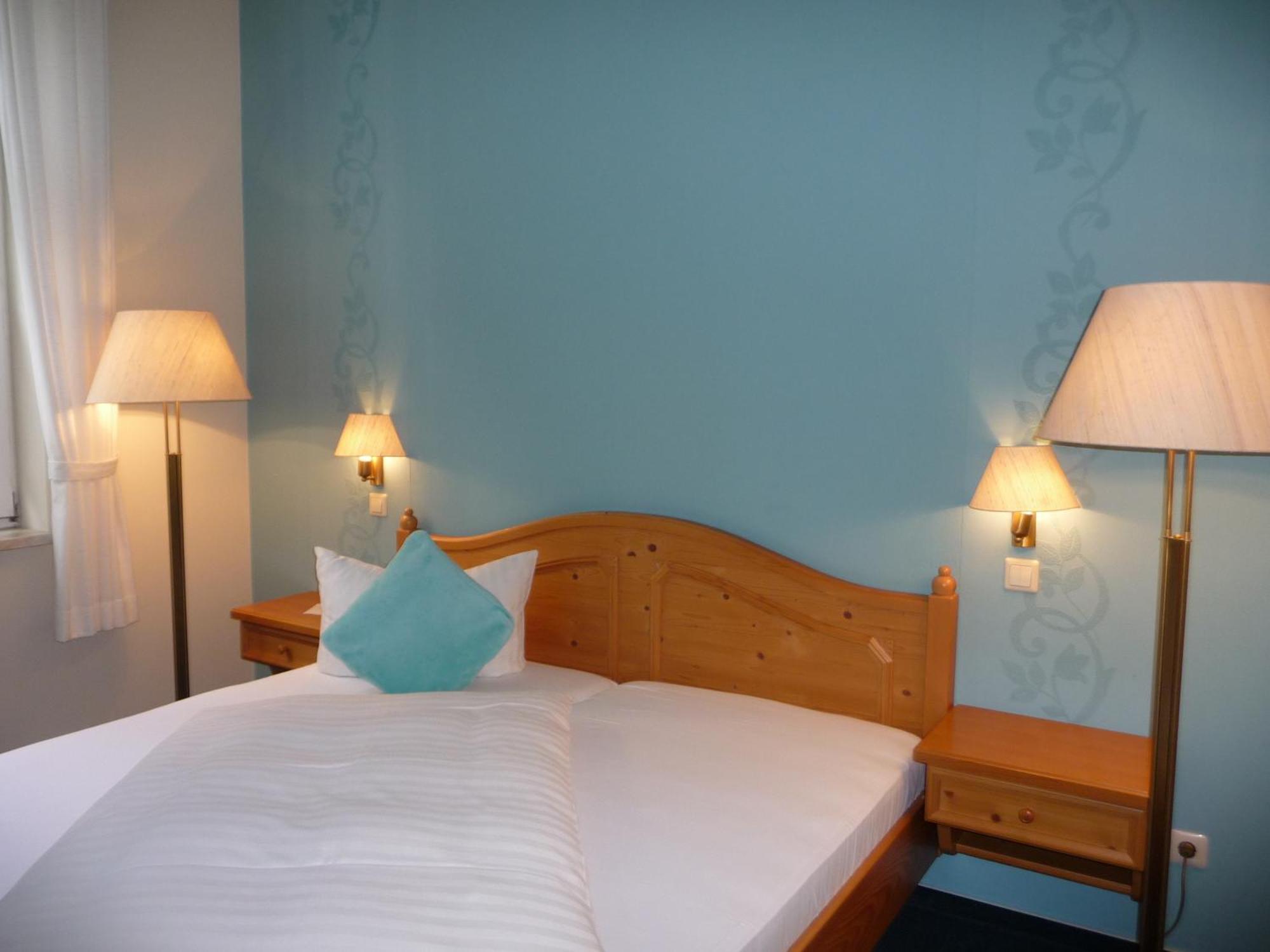 Hotel Am Grudenberg ฮัลเบอร์ชตัดท์ ภายนอก รูปภาพ