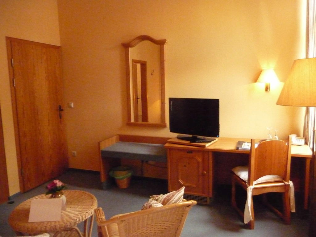 Hotel Am Grudenberg ฮัลเบอร์ชตัดท์ ห้อง รูปภาพ