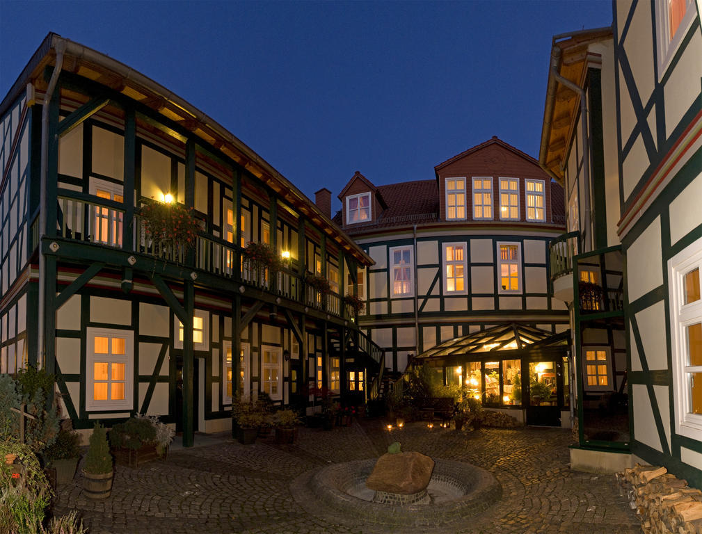 Hotel Am Grudenberg ฮัลเบอร์ชตัดท์ ภายนอก รูปภาพ