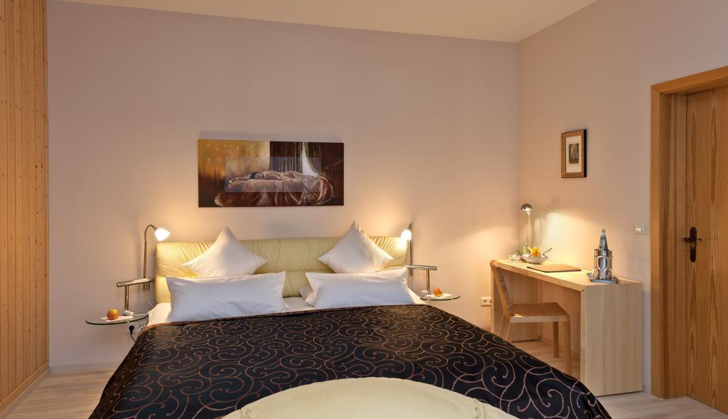 Hotel Am Grudenberg ฮัลเบอร์ชตัดท์ ห้อง รูปภาพ